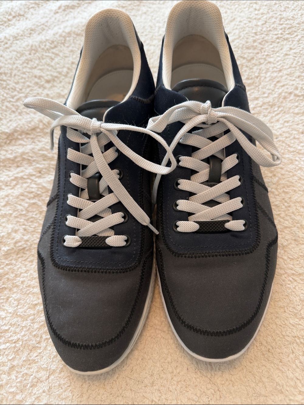 Bottega Veneta Men's Low-Top Sneakers in Gray and Black with White Laces